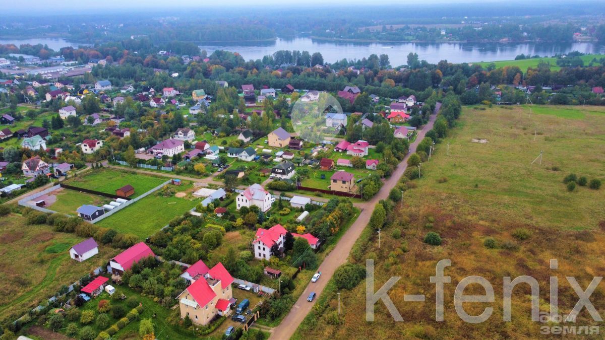 дом 220 метров, участок 11 сот